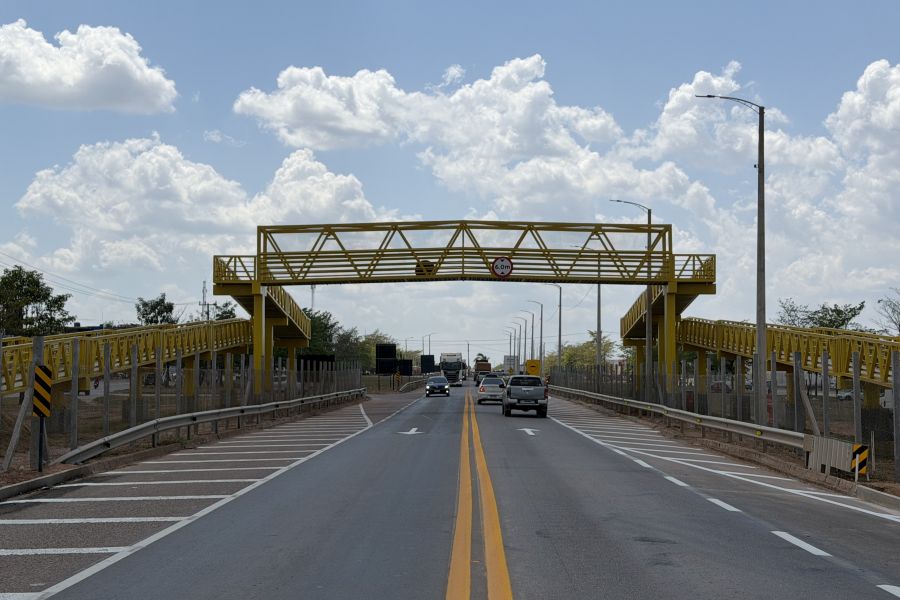 Foto Via Brasil BR-163 entrega passarela de pedestres em Novo Progresso (PA)